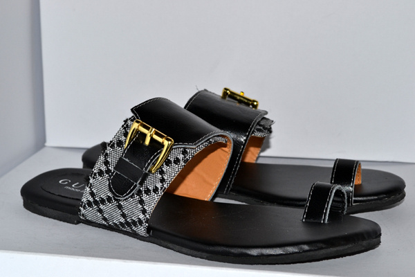 2017 Guci slippers woman 35-42-210